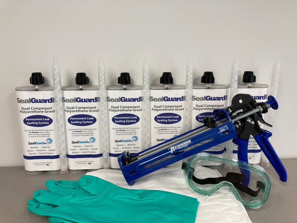 SealGuard II starter kit: six dual cartridges, a dual component gun, gloves and goggles
